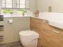 Loo at Small Lane Cottage - thumbnail photo