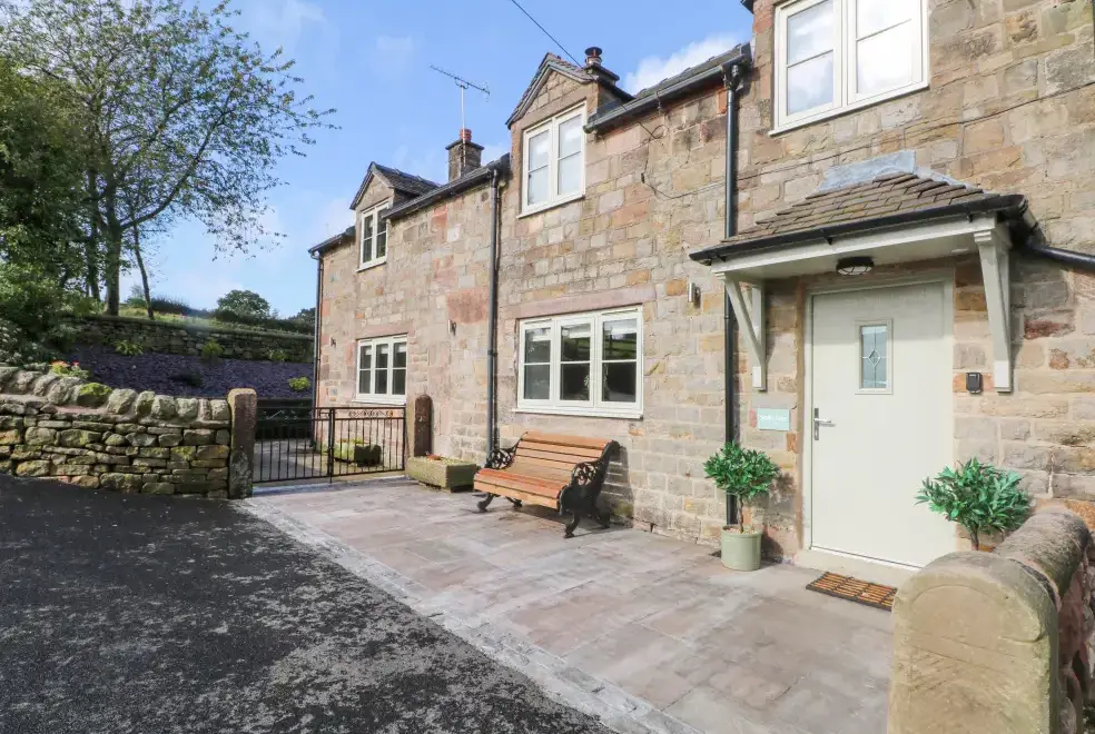 Small Lane Cottage, from the outside