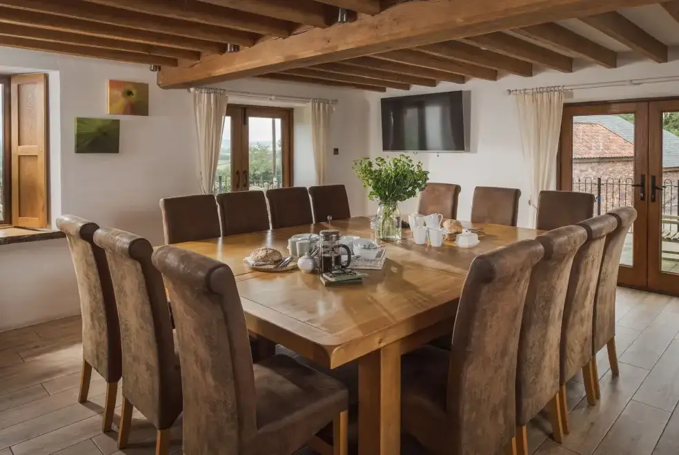 Dining room at Smokeham Farm