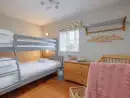 Children's bedroom at Snowdrop Cottage - thumbnail photo