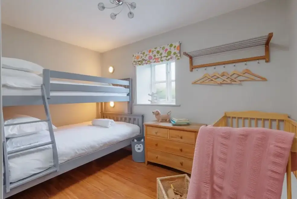 Children's bedroom at Snowdrop Cottage