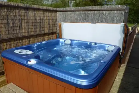 Private Hot Tub at Snowdrop Lodge, Rutland