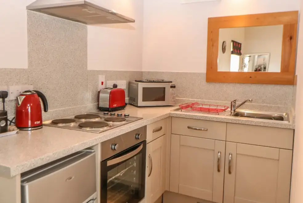 Well equipped kitchen at Snowy Owl Barn