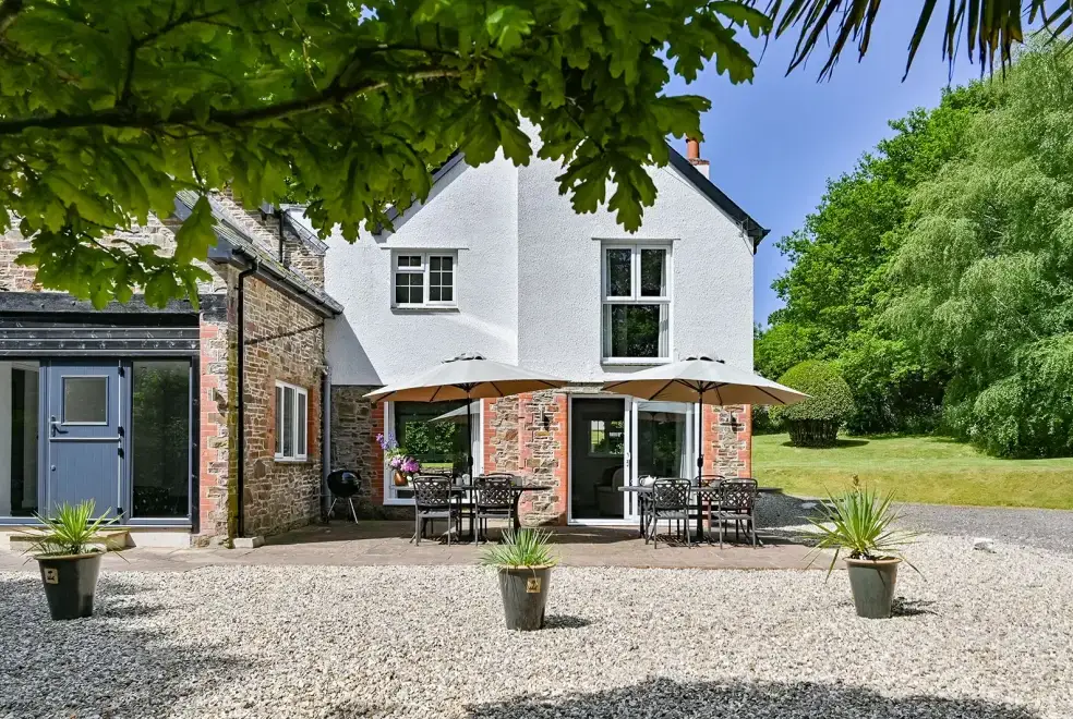 Patio area at Somers Hiscott