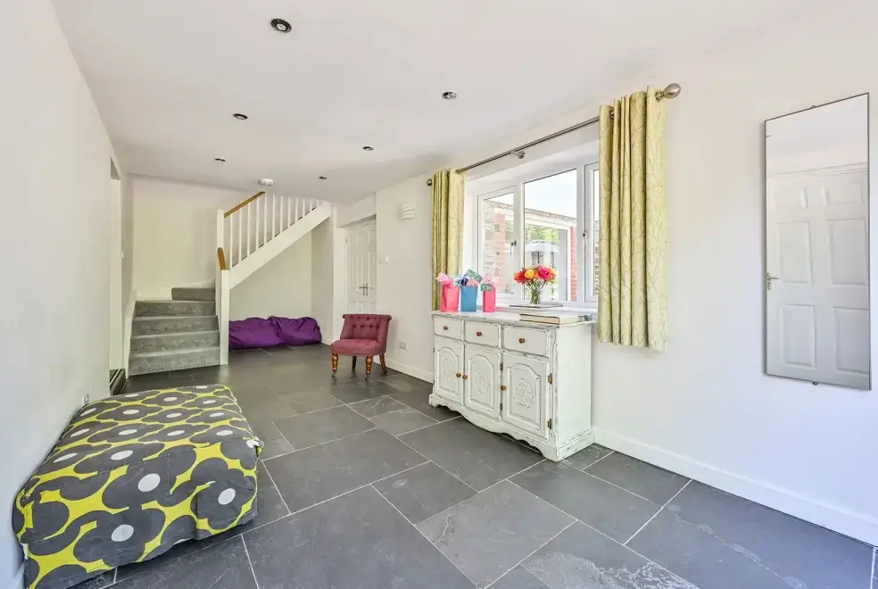 Lounge at Somers Hiscott