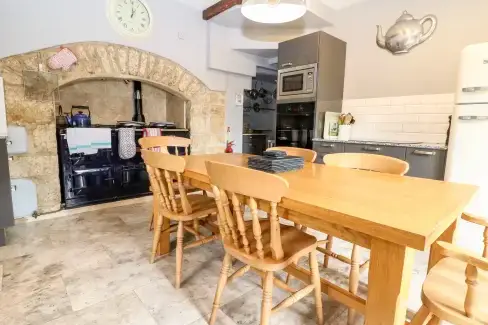 Farmhouse style kitchen at South Hill Farmhouse, Gloucestershire