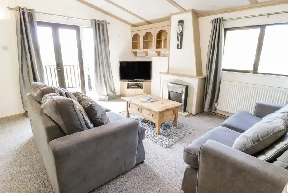 Lounge at Springtime Log Cabin