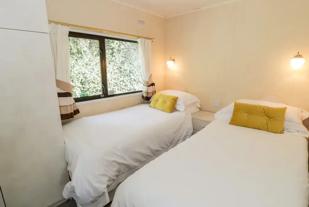 Bedroom at Springtime Log Cabin