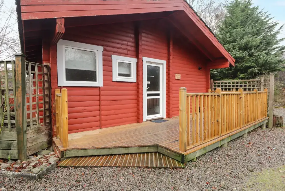 Decked area at Spruce Lodge
