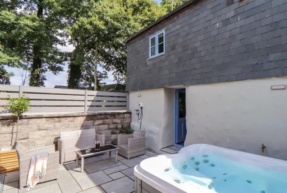 Private Hot Tub at St Keverne