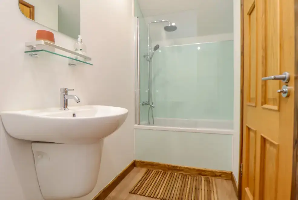 Shower room at St Keverne