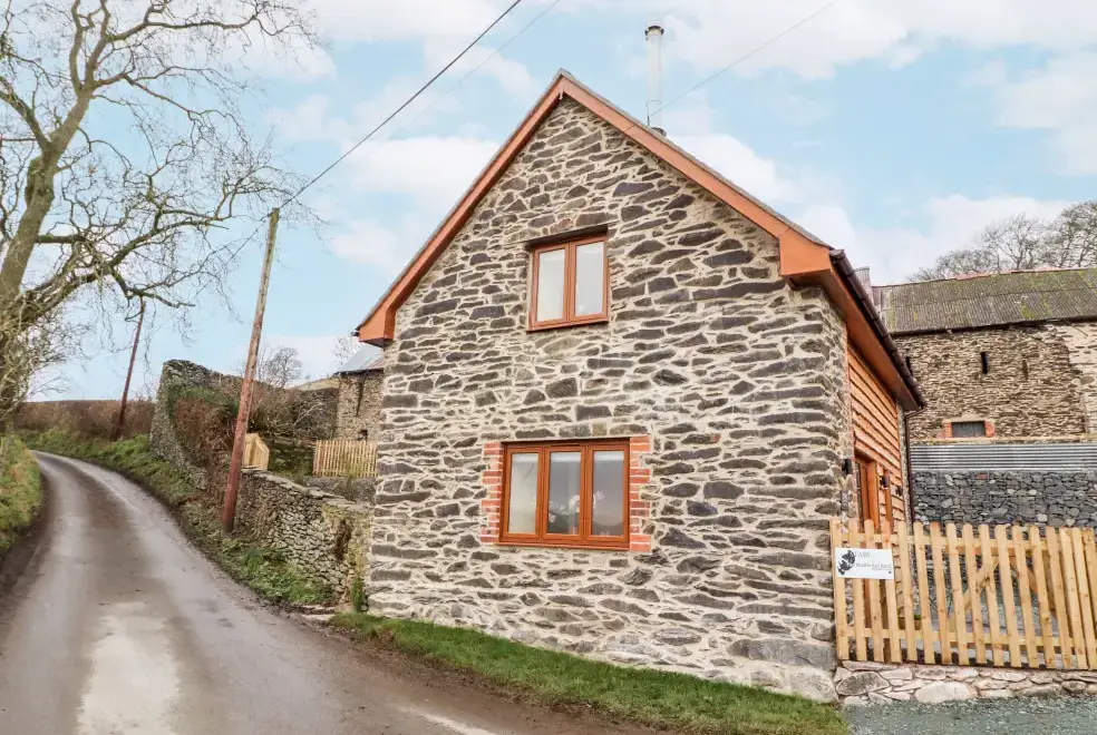 Stabl, Plas Moelfre Hall Barns, from the outside