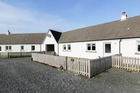 Starfish Dogs-welcome Cottage, Central Scotland , Argyll and Bute,  Scotland