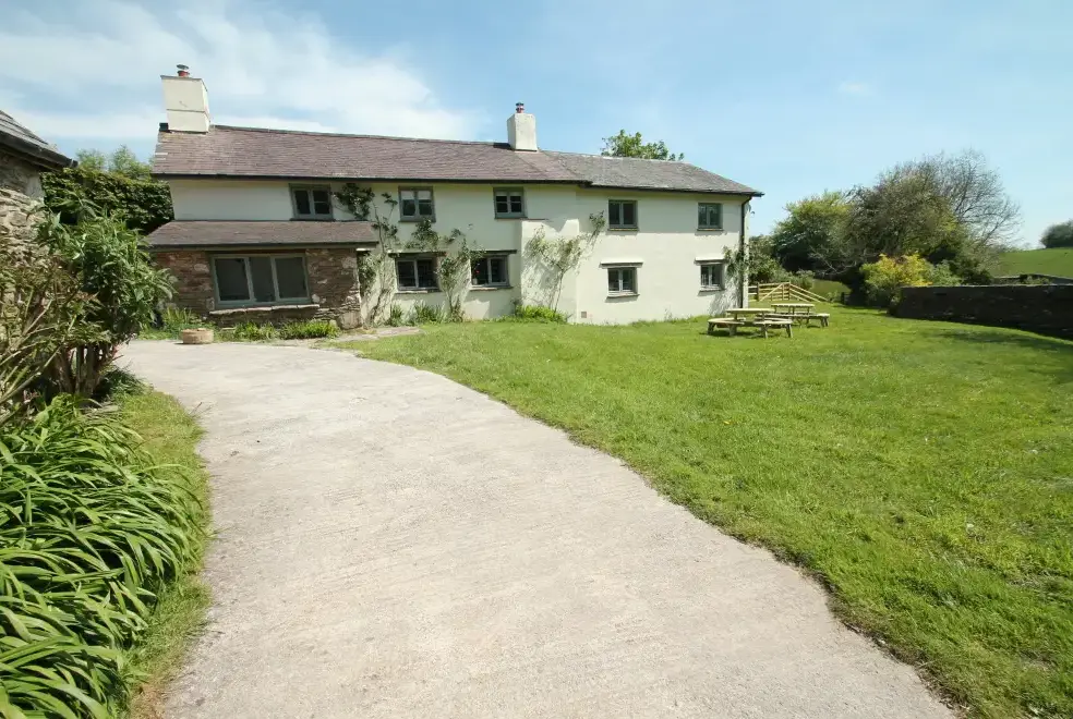 Stolford Country Escape with Hot Tub, from the outside
