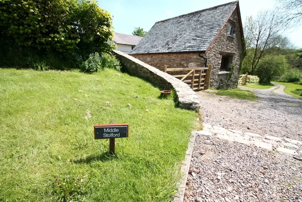 Stolford Country Escape with Hot Tub, from the outside