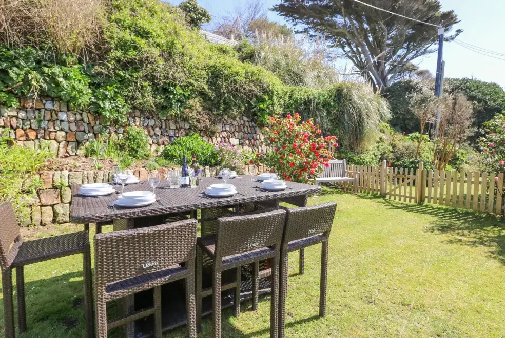 Garden furniture at Stonecroft