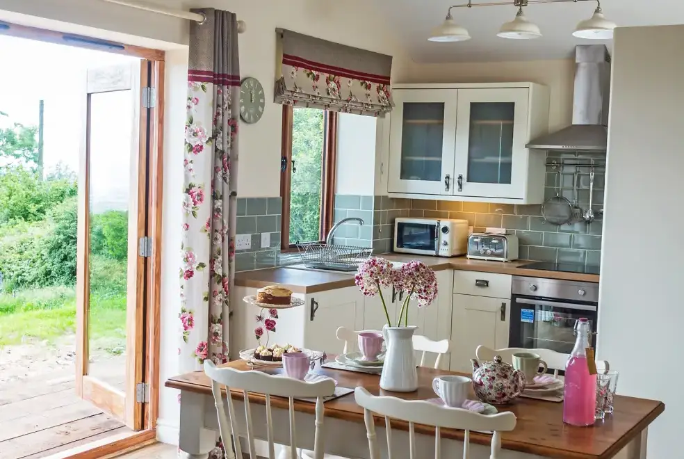 Kitchen/diner at Stoney-Brook Lodge