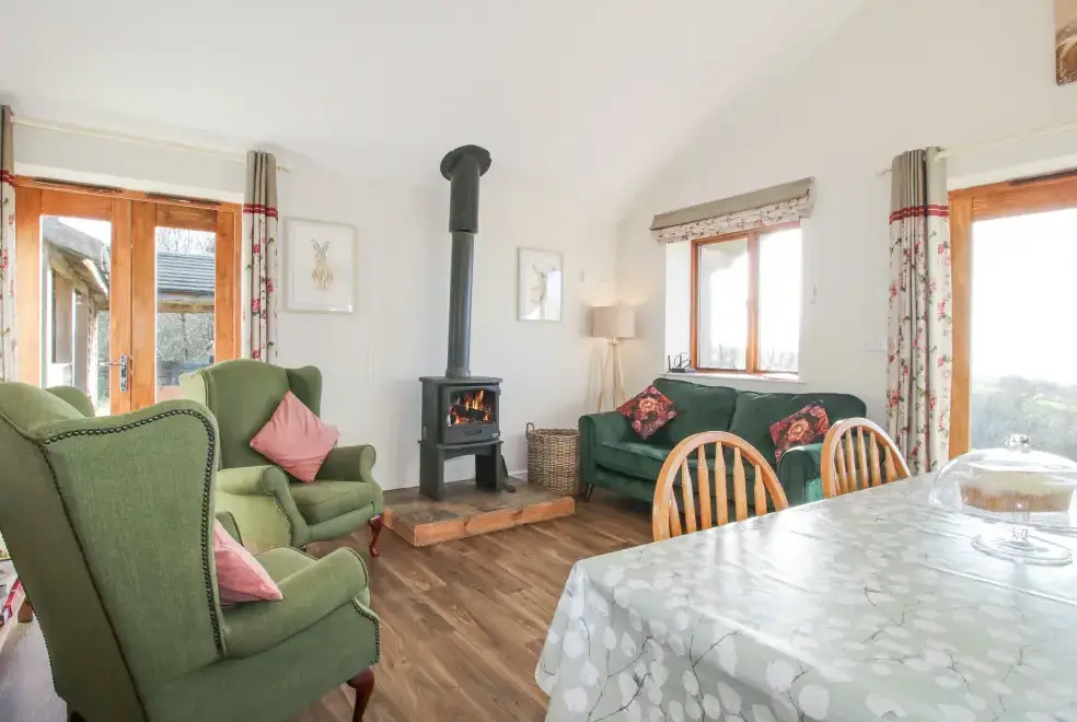 Open plan living area at Stoney-Brook Lodge