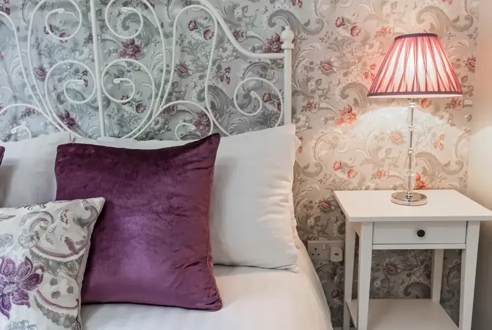 Bedroom at Stoney-Brook Lodge