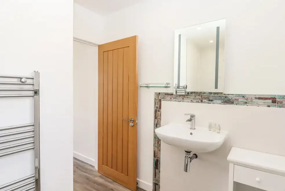 Shower room at Strawberry Bank - Kingfisher