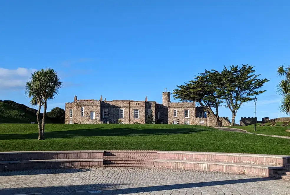 Strawberry Bank - Kingfisher, from the outside