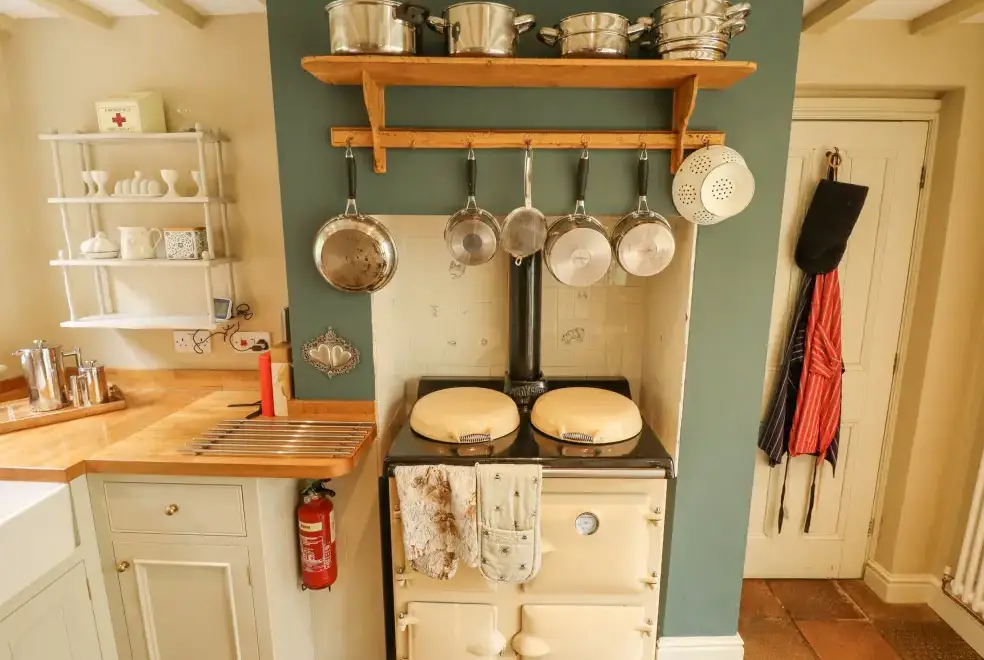 Farmhouse style kitchen at Sunny Cottage