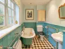 Family bathroom at Sunny Cottage - thumbnail photo
