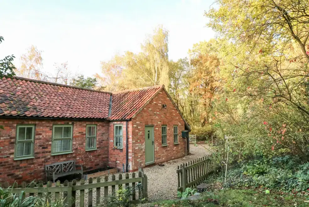 Sunny Cottage, from the outside