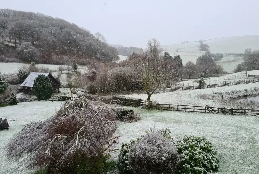 Countryside views at Suran Y Coed