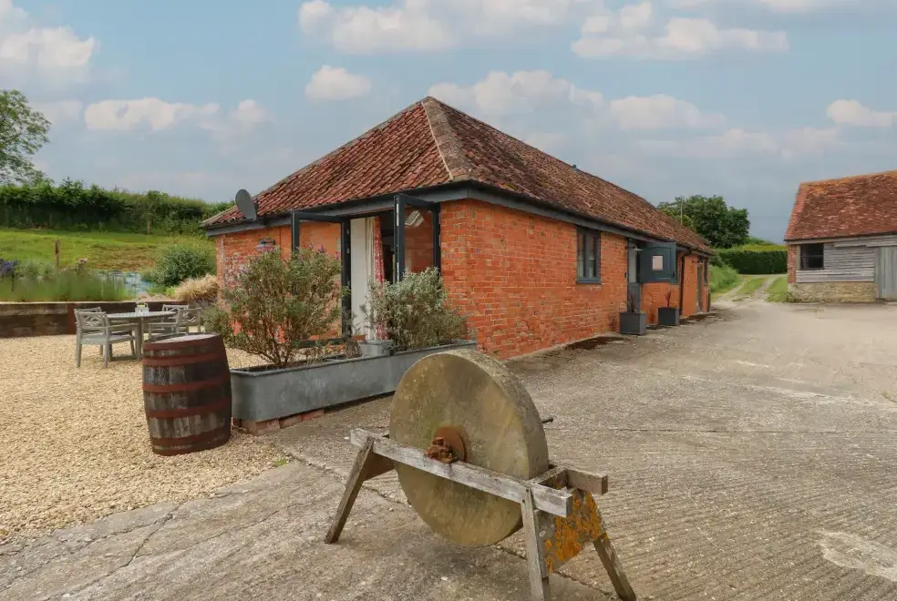 Swallows Nest, from the outside