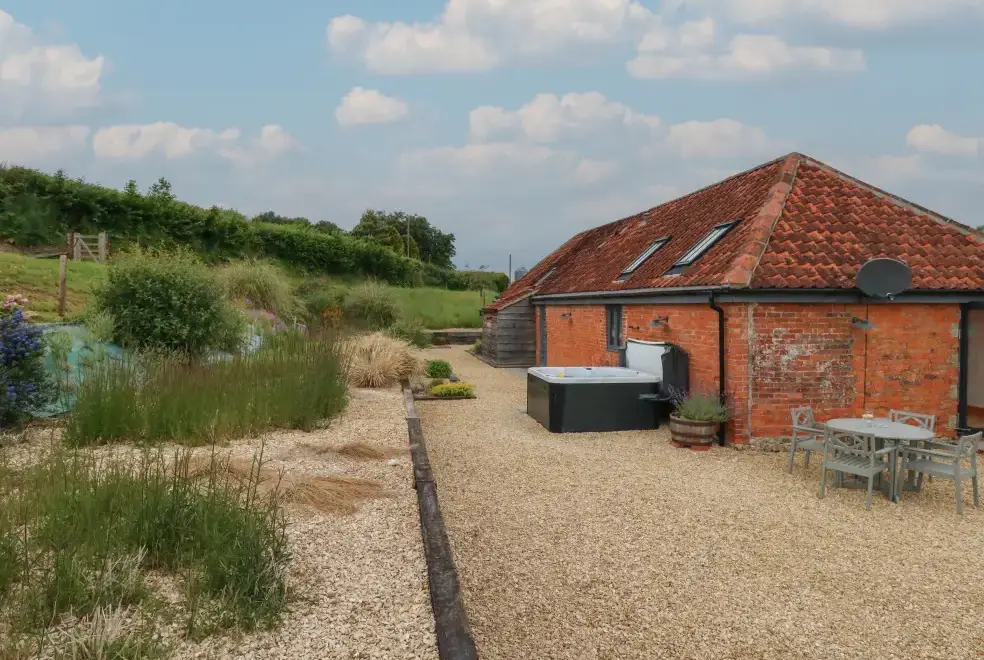 Swallows Nest, from the outside