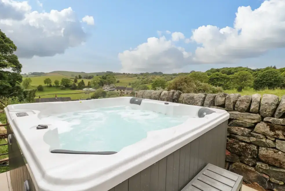 Private Hot Tub at Sycamore Cottage