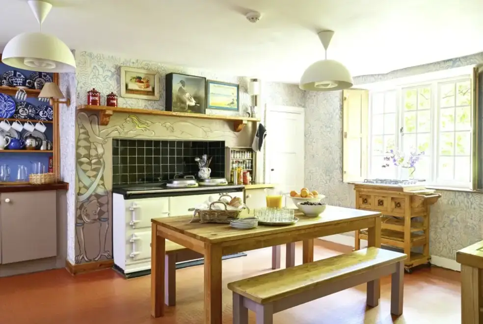 Farmhouse style kitchen at Symondsbury Manor