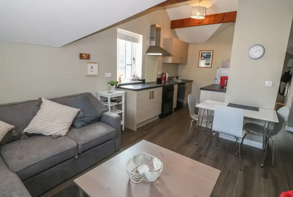 Open plan living area at Tan Bryn 1