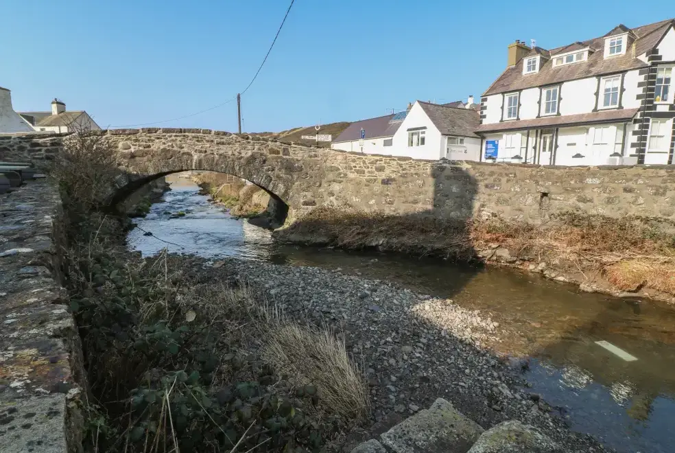 Surrounding area near Tan Bryn 1