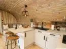 Kitchen/diner at Tan Y Wawr - Derwen - thumbnail photo