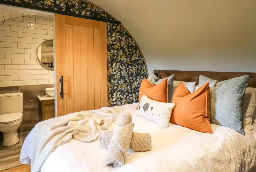 Bedroom at Tan Y Wawr - Derwen