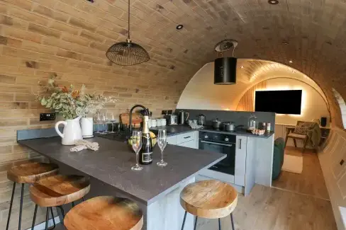 Luxury kitchen at Tan y Wawr- Onnen, Powys