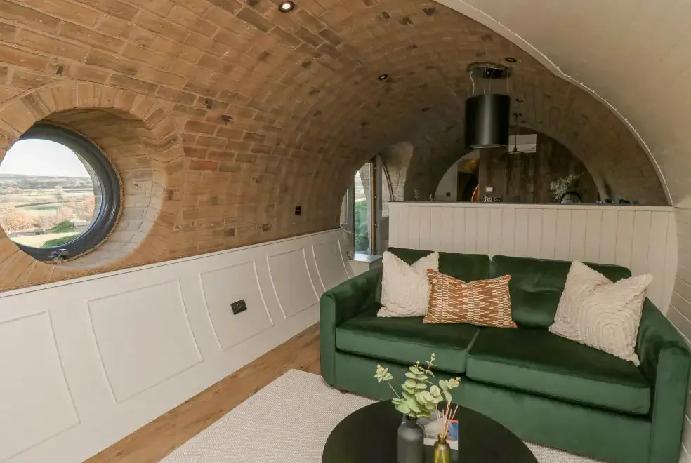 Lounge at Tan y Wawr- Onnen