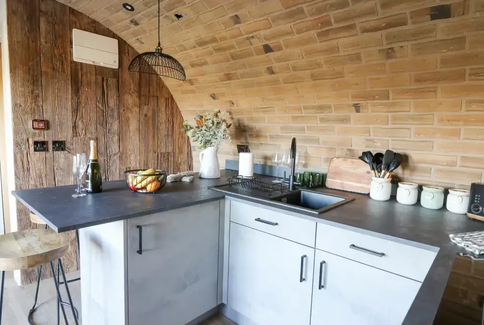 Kitchen/diner at Tan y Wawr- Onnen