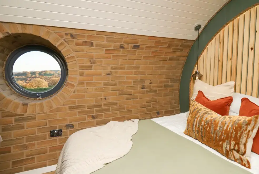 Bedroom at Tan y Wawr- Onnen