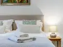Bedroom at Teal Cottage at Oxford Country Cottages - thumbnail photo
