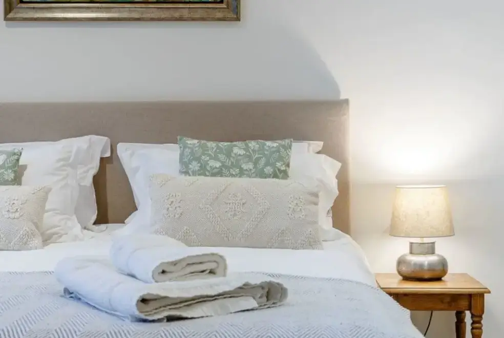 Bedroom at Teal Cottage at Oxford Country Cottages