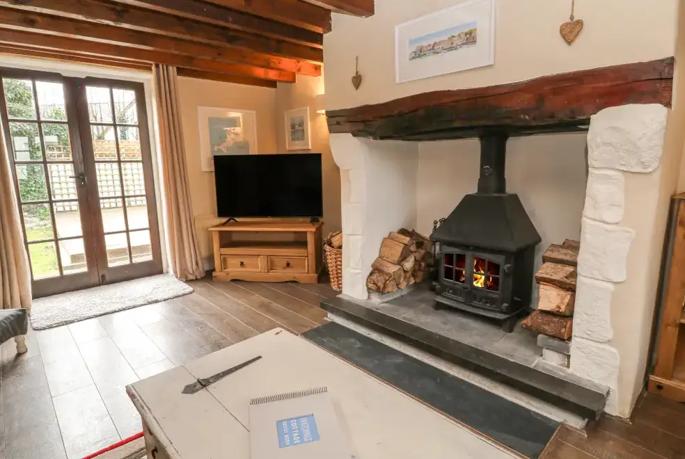 Lounge at Thatchings Thatched Country Cottage