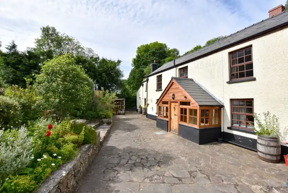 The Anchor, from the outside