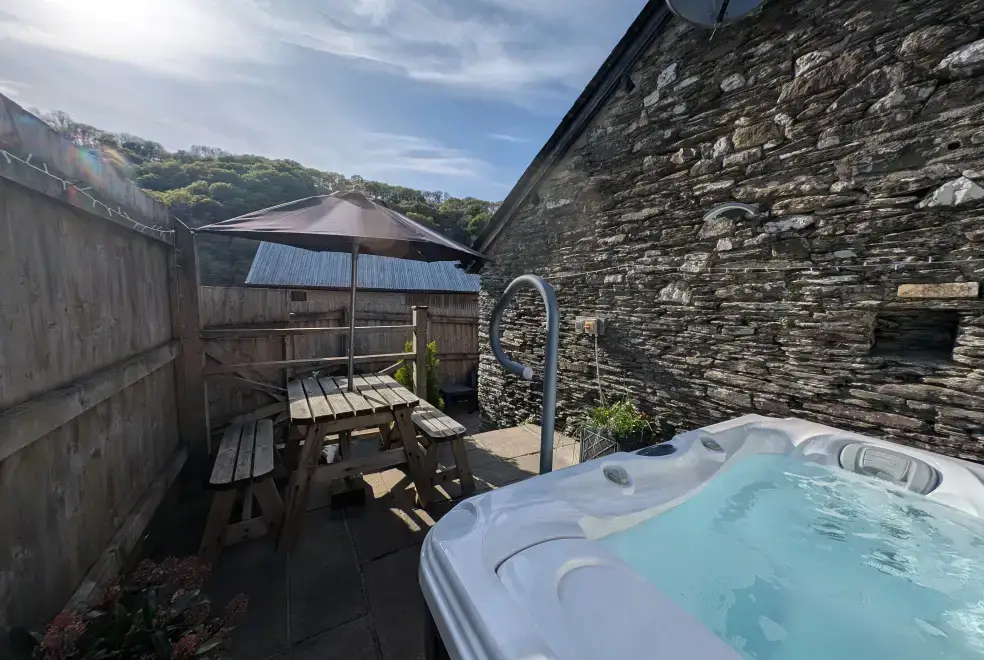 Private Hot Tub at The Barn at RyePark House
