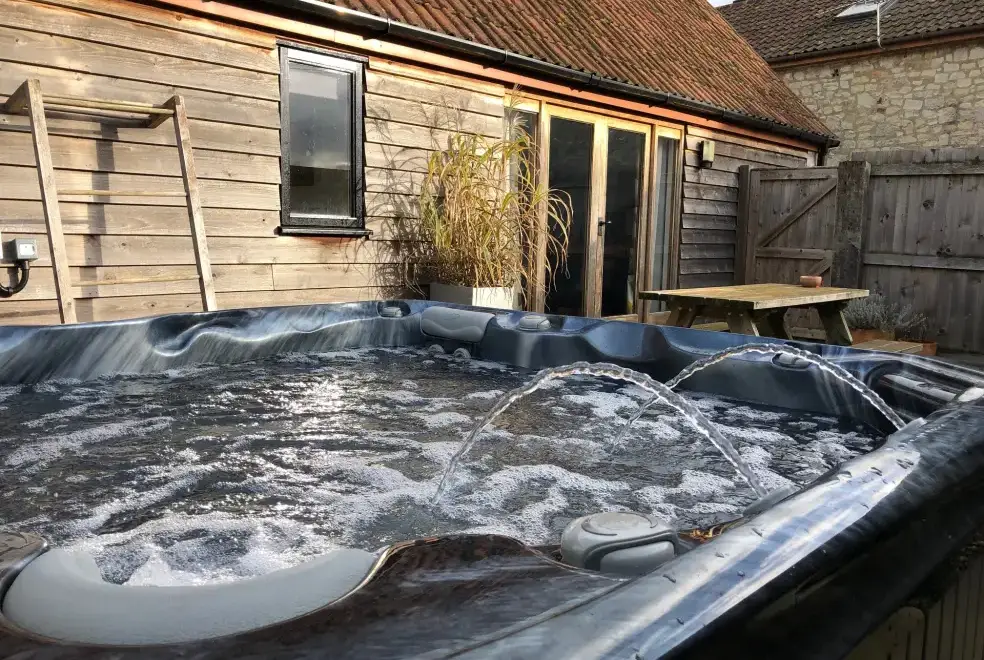 Private Hot Tub at The Barn with hot tub