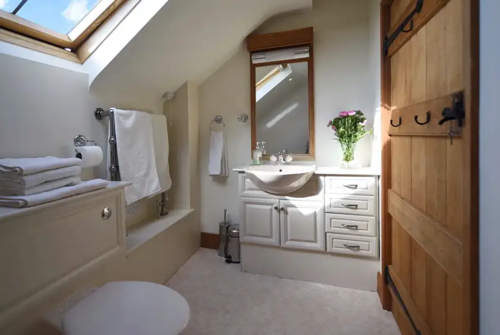 Ensuite bathroom at The Barn