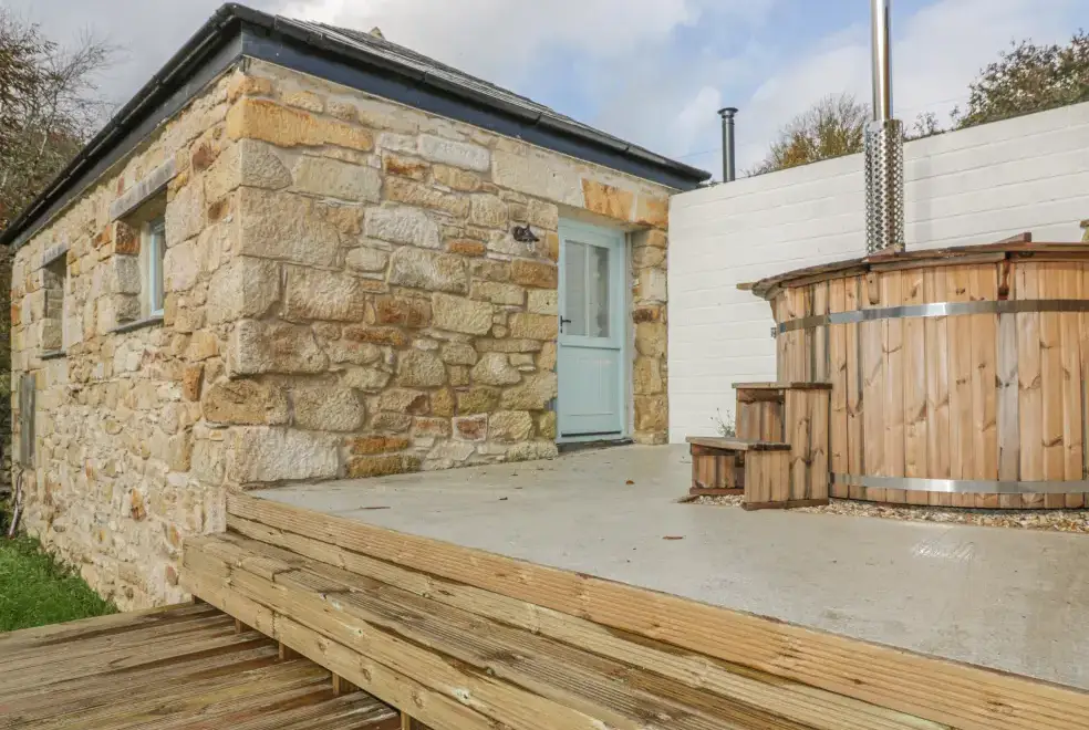 Private Hot Tub at The Bull Pen