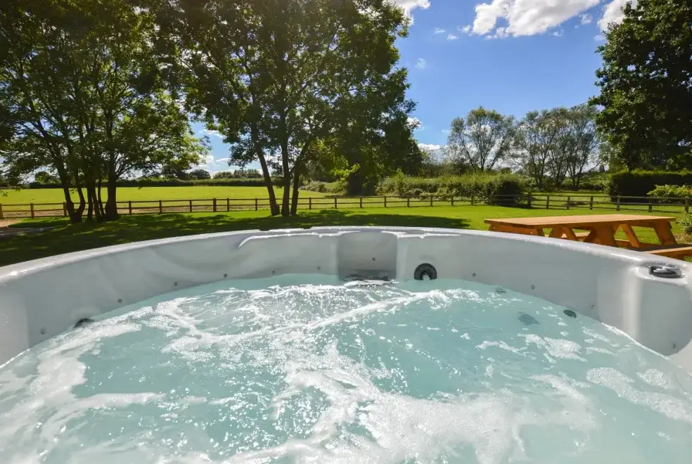 Private Hot Tub at The Cotswold Manor Vineyard, Exclusive Hot-Tub, Games/Event Barns, 70 acres of Parkland